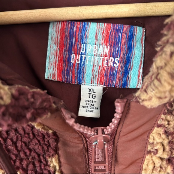 Urban Outfitters Maroon and Beige Teddy Jacket - Picture 3 of 6